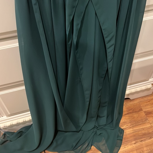 Convertible Dress | Bridesmaid dress hemmed to 5’6’’ (flats) - Picture 7 of 9